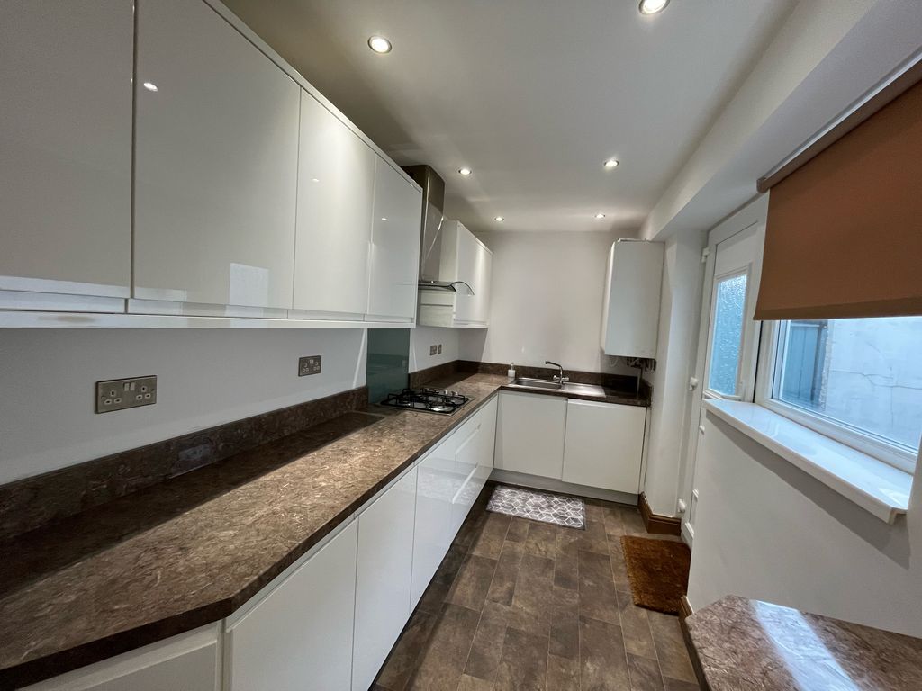 3 bed property to rent in Craigburn Road, Tuebrook, Liverpool L13, £900