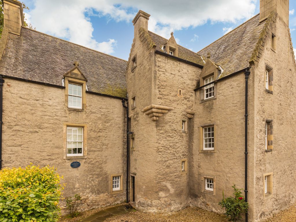 Pilrig House Close, Edinburgh EH6  
