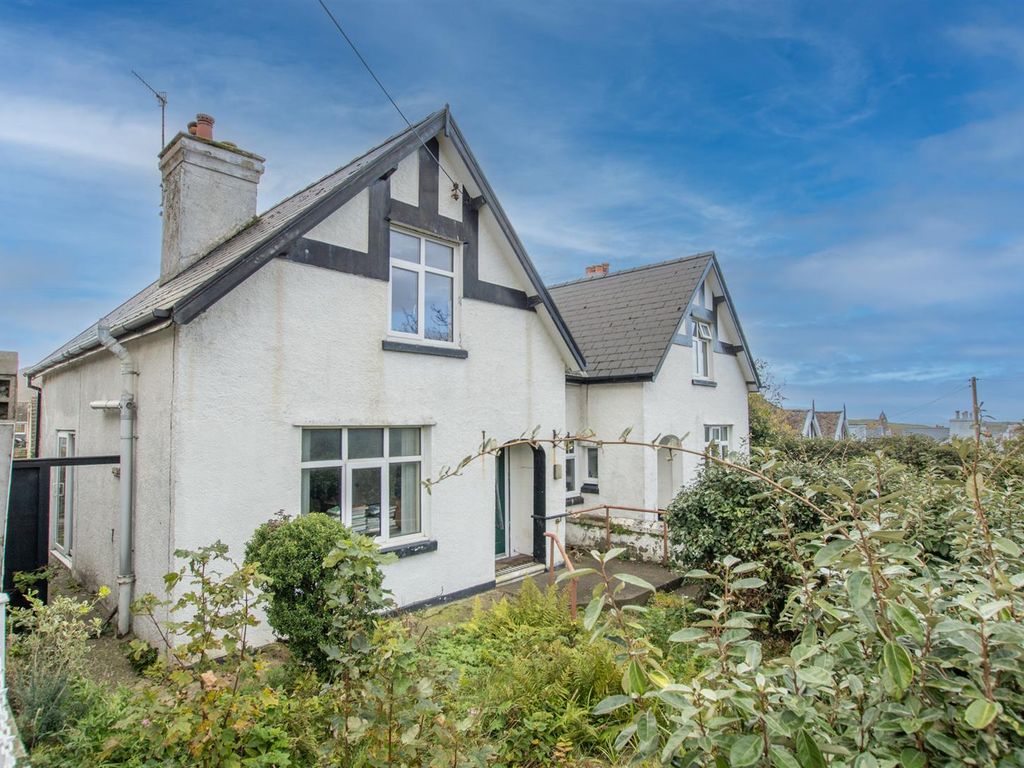 3 bed semidetached house for sale in Tynwald Road, Peel, Isle Of Man