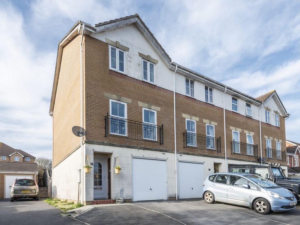 4 bed end terrace house for sale in Akeman Close, Yeovil BA21 Zoopla