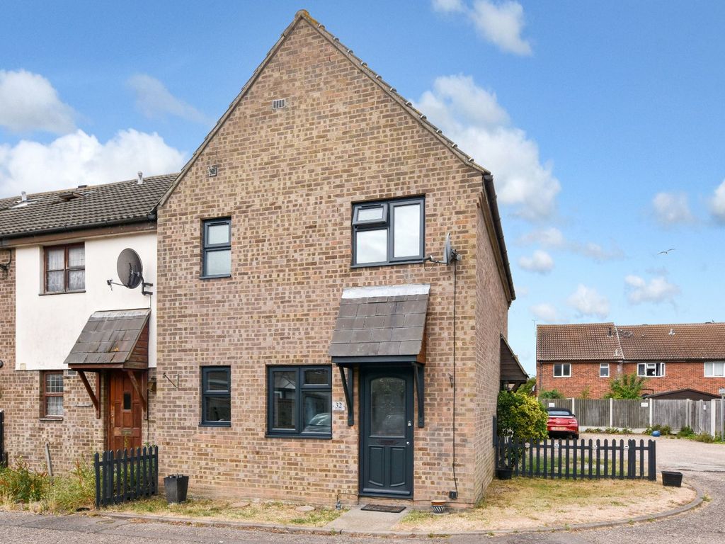 1 bed end terrace house for sale in Herongate, Shoeburyness, Essex SS3