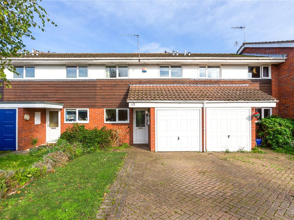 4 bed terraced house for sale in Chesterfield Drive, Sevenoaks TN13