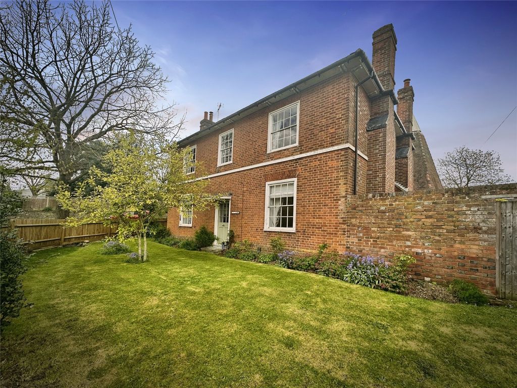 4 bed detached house for sale in North Street, Barming, Maidstone, Kent