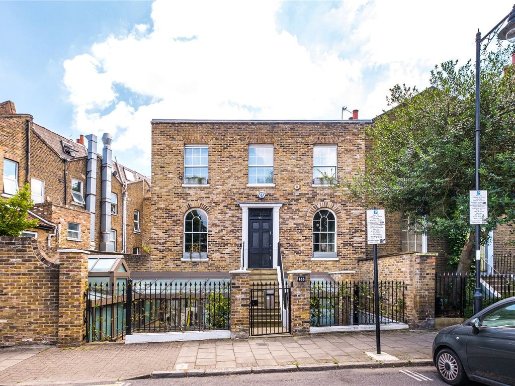 St. Paul's Place, London N1  