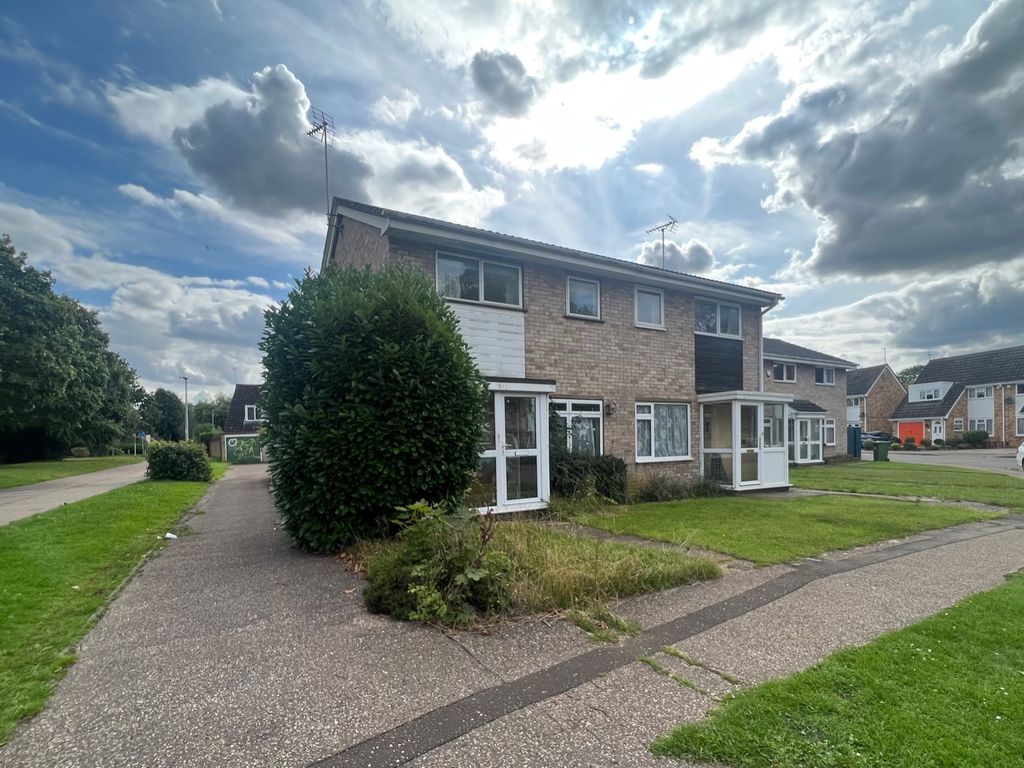 3 bed semidetached house for sale in Tollgate, Bretton, Peterborough