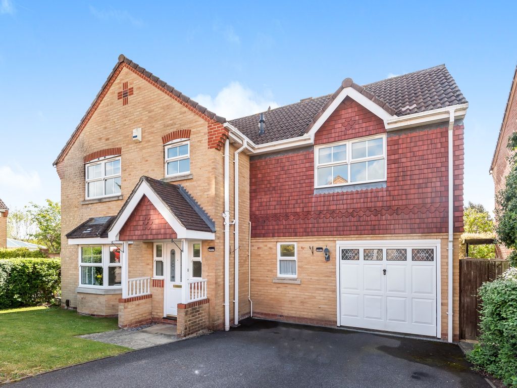 4 bed detached house for sale in Andeferas Road, Andover SP10 Zoopla