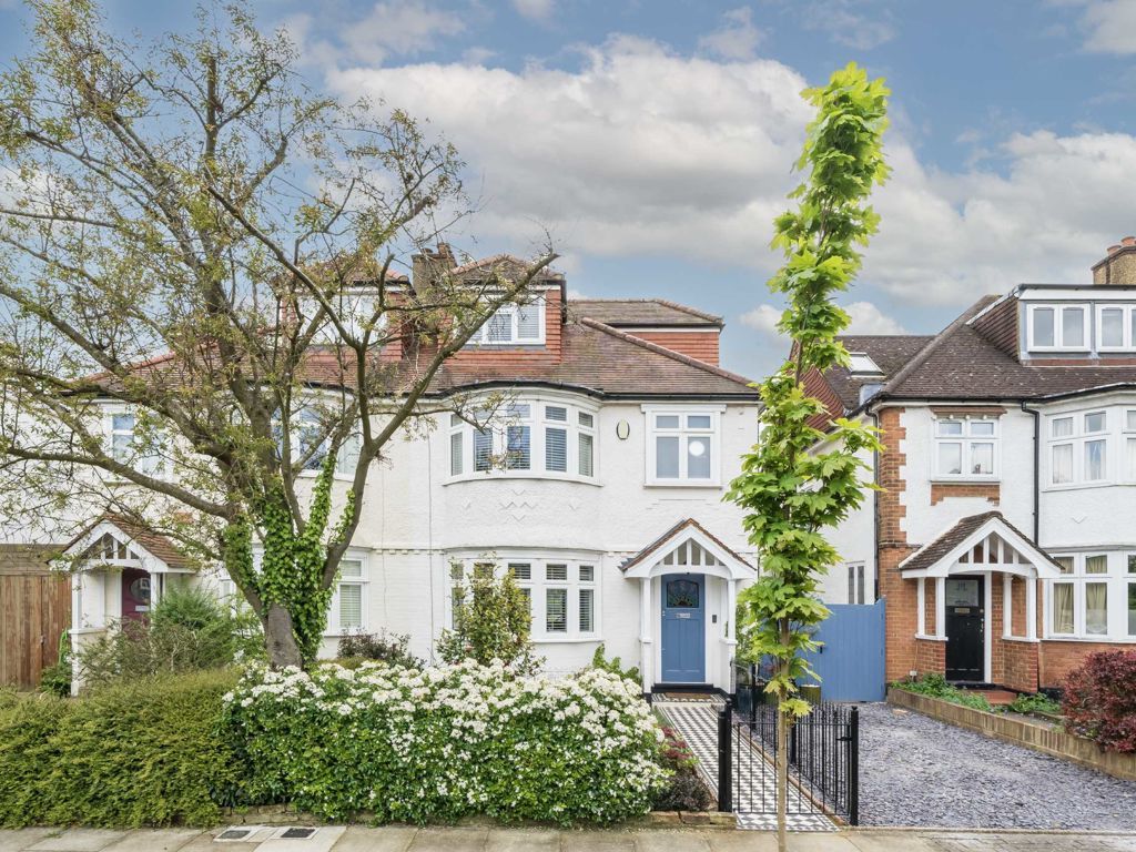 4 bed semidetached house for sale in Chatsworth Road, London W4, £
