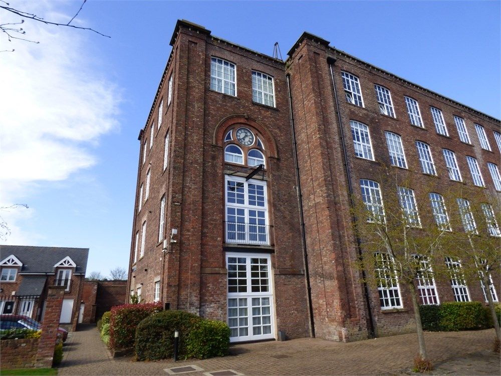 2 bed flat for sale in Mill Race View, Carlisle CA2 Zoopla