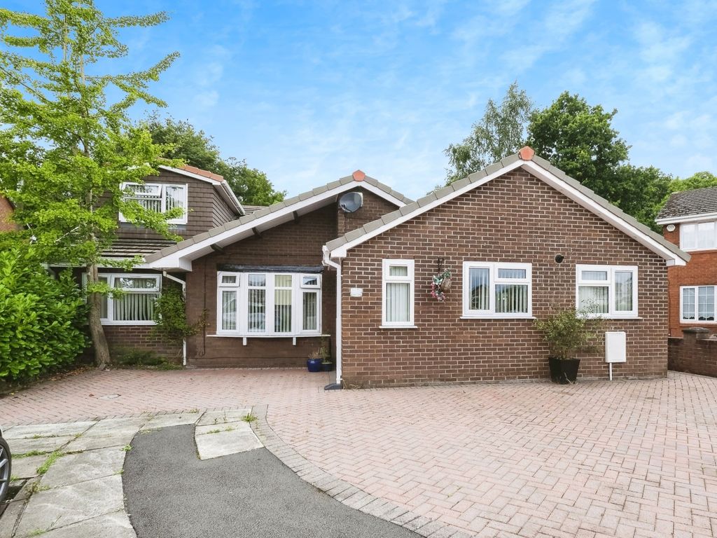 6 bed detached bungalow for sale in Crucian Way, Croxteth Park