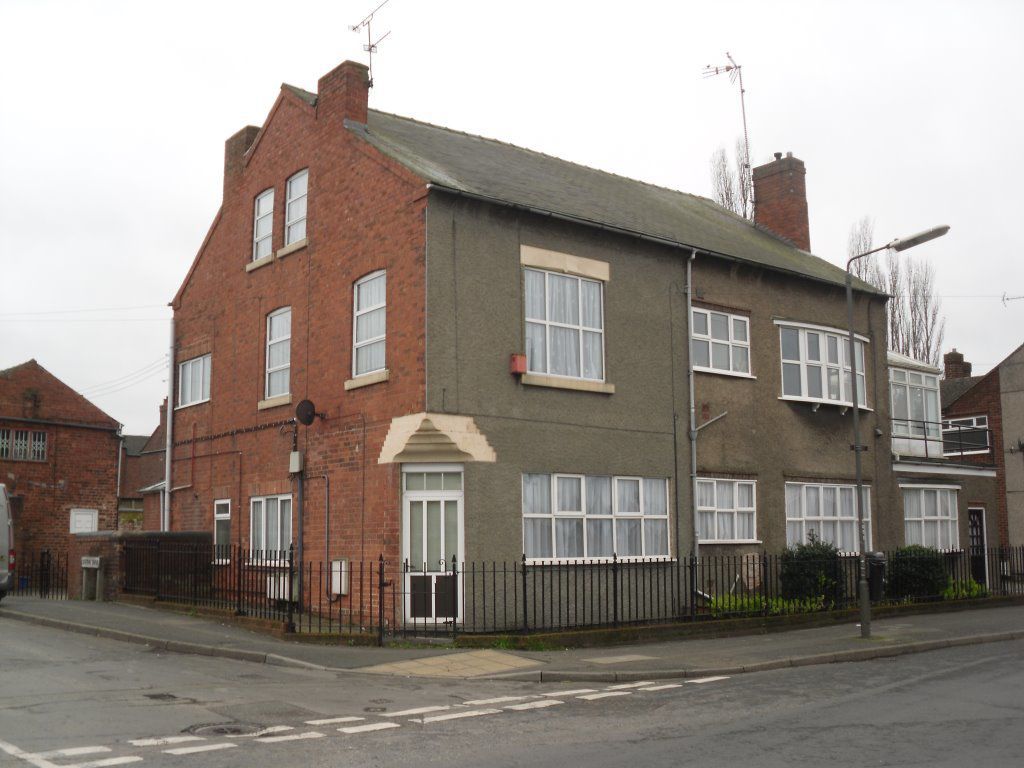 1 bed flat to rent in Alfreton Road, Blackwell, Alfreton DE55, £450 pcm Zoopla