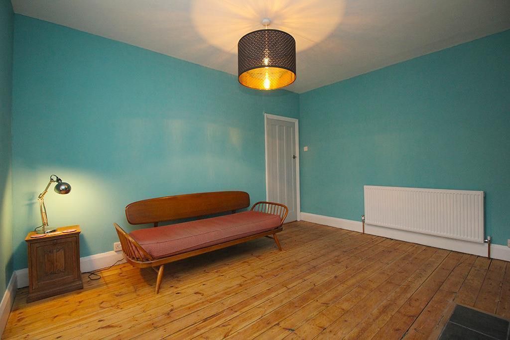 3 bed semidetached house to rent in Holt Drive, Loughborough LE11, £