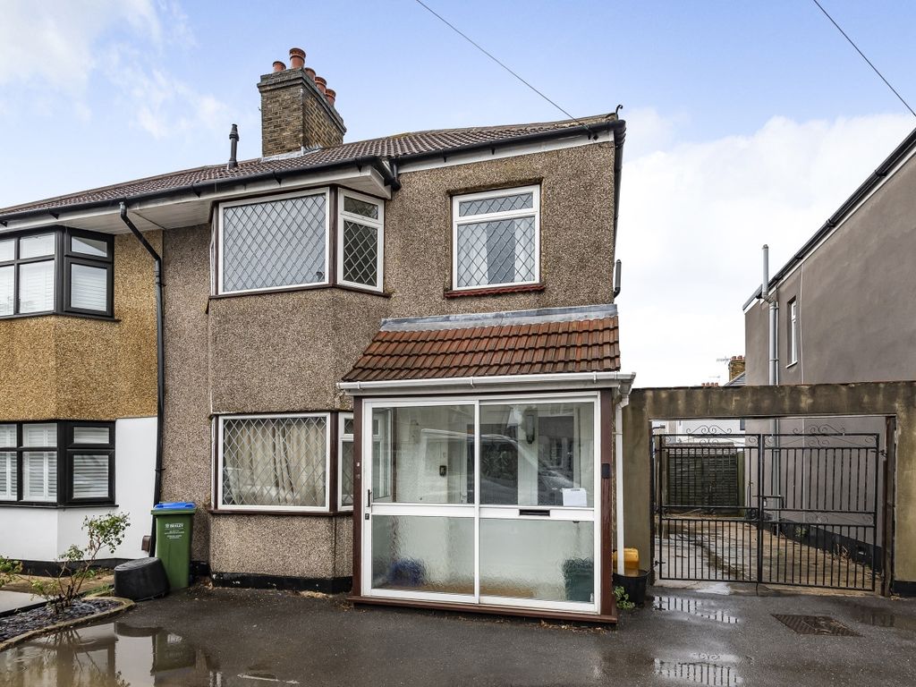 3 bed semidetached house for sale in Northdown Road, Welling DA16 Zoopla