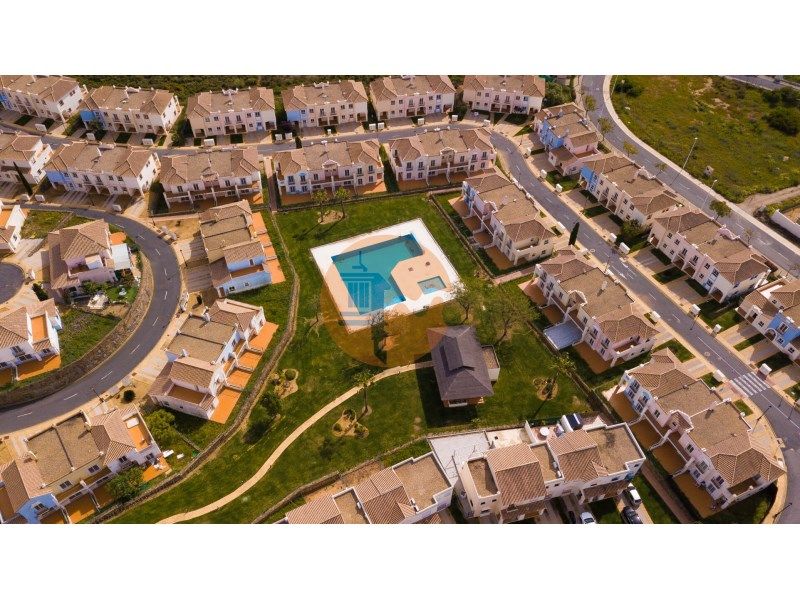 3 bed semidetached house for sale in Costa Esuri, Ayamonte, Huelva, £