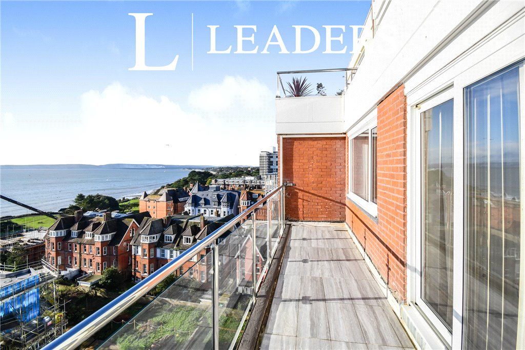 2 bed flat for sale in West Cliff Road, Westbourne, Bournemouth BH2, £