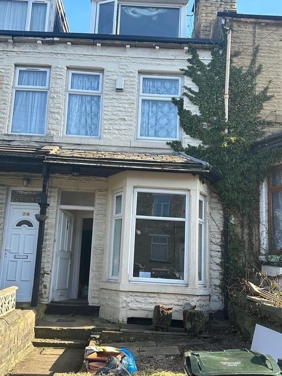 3 bed terraced house to rent in Sydenham Place, Bradford, West