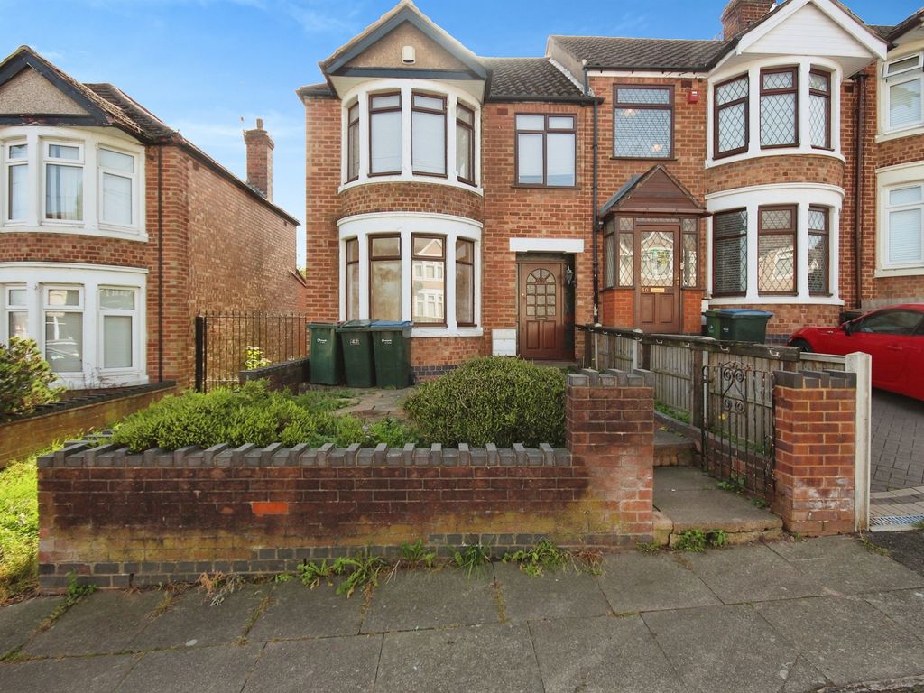 3 bed end terrace house for sale in Rutherglen Avenue, Whitley