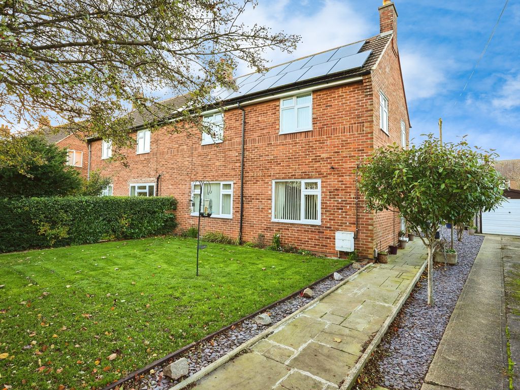 4 bed semidetached house for sale in Keel Drive, Bottesford, Nottingham NG13, £375,000 Zoopla