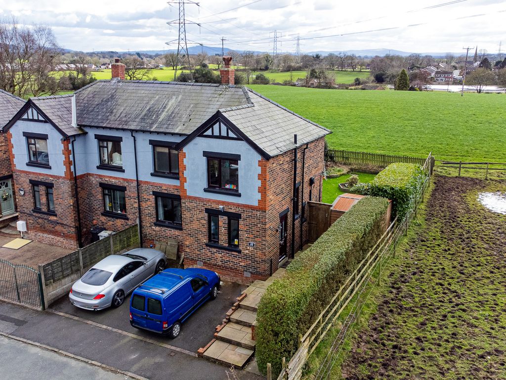 3 bed semidetached house for sale in Belmont Avenue, Macclesfield SK10