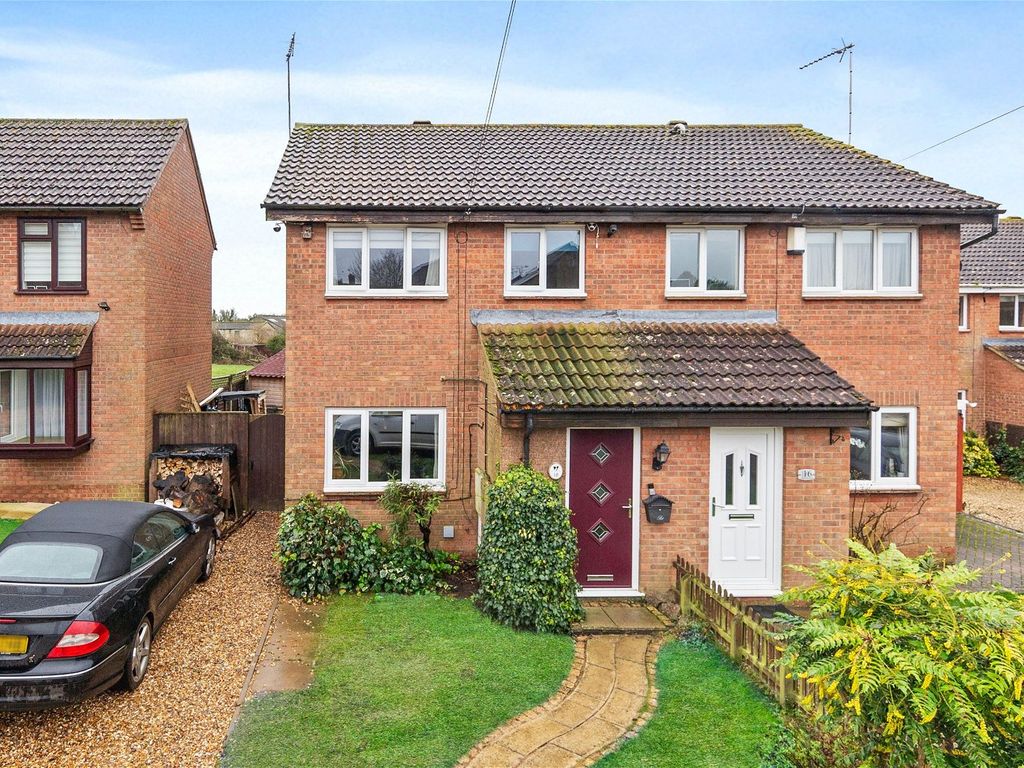 3 bed semidetached house for sale in Spencer Road, Long Buckby