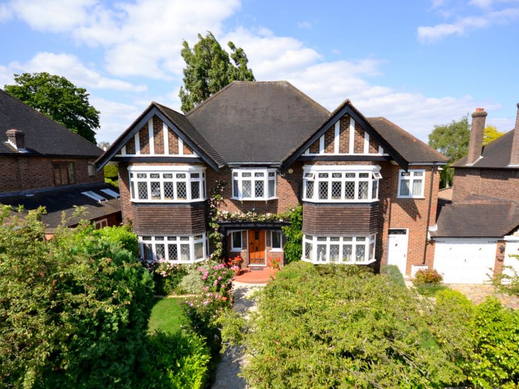 5 bed detached house for sale in Pine Walk, Surbiton KT5, £2,250,000