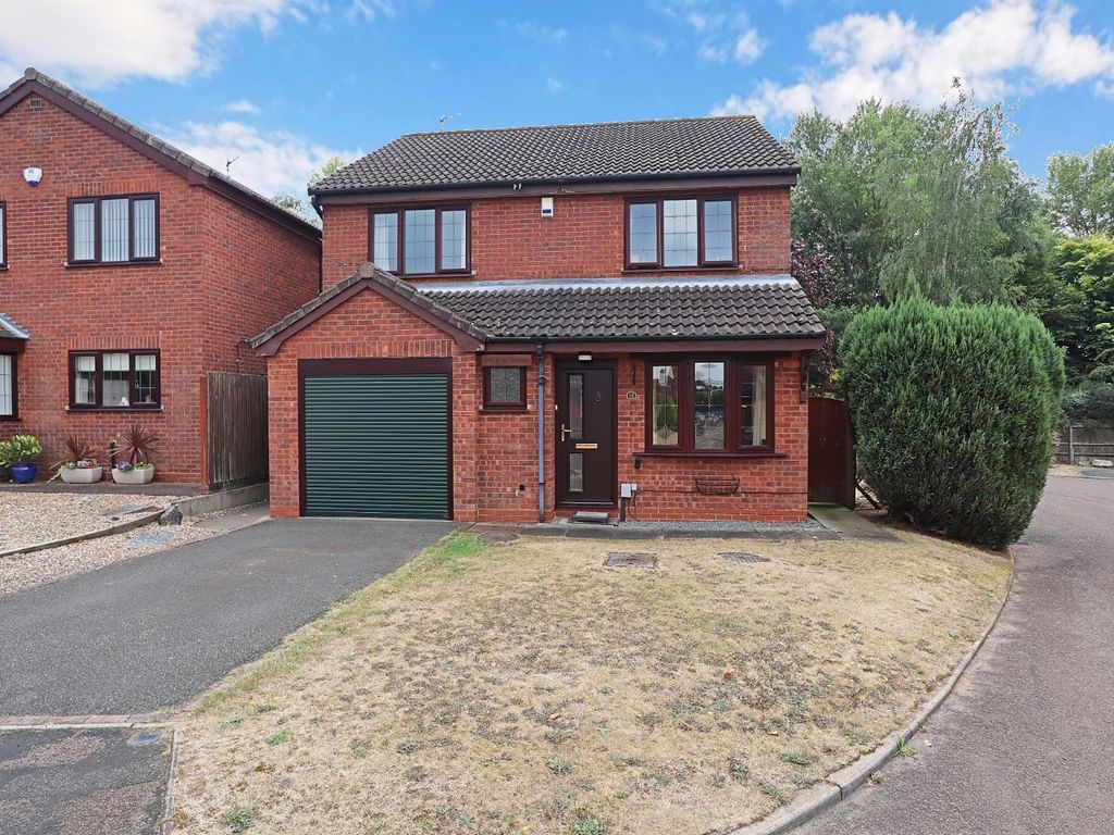 4 bed detached house for sale in Penryn Close, Horeston Grange