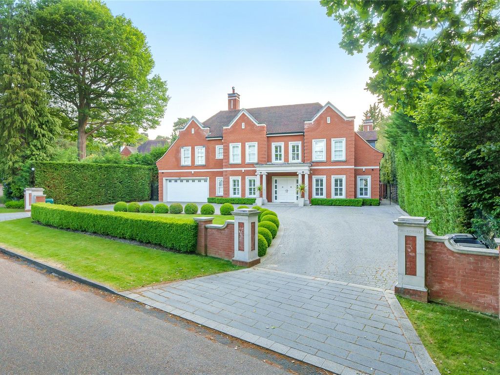 6 bed detached house for sale in Forest Drive, Keston Park BR2, £