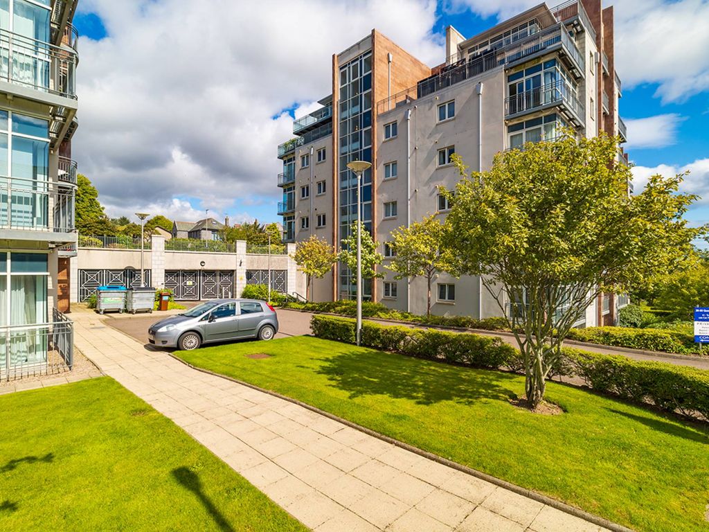 2 bed flat for sale in Queens Highlands, Aberdeen, Aberdeenshire AB15