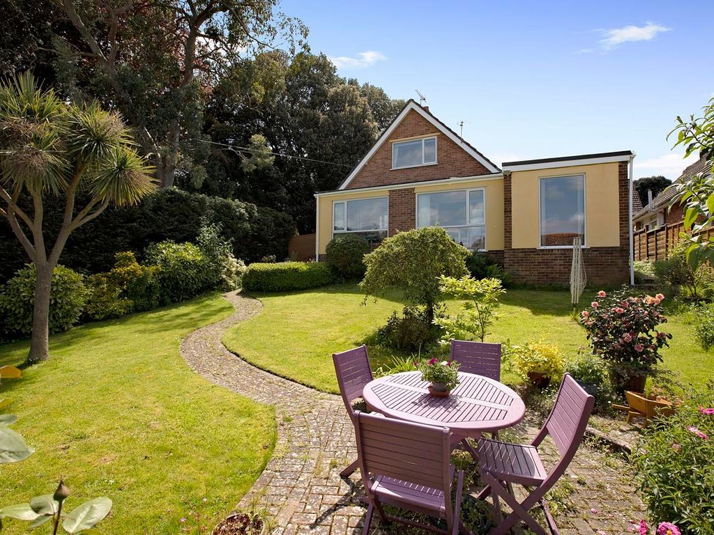 4 bed detached house for sale in East Cliff Close, Dawlish EX7, £