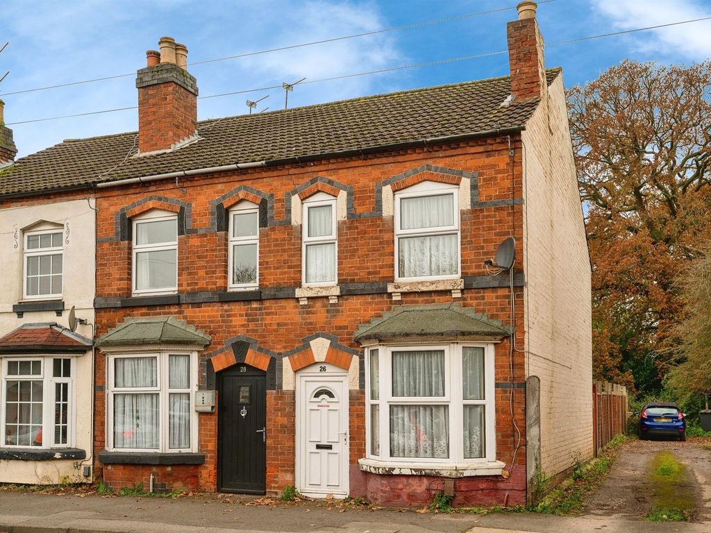 2 bed semidetached house for sale in Evesham Road, Redditch B97, £