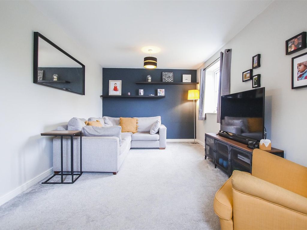 3 bed property for sale in Fallow Avenue, Cottam, Preston PR4 Zoopla