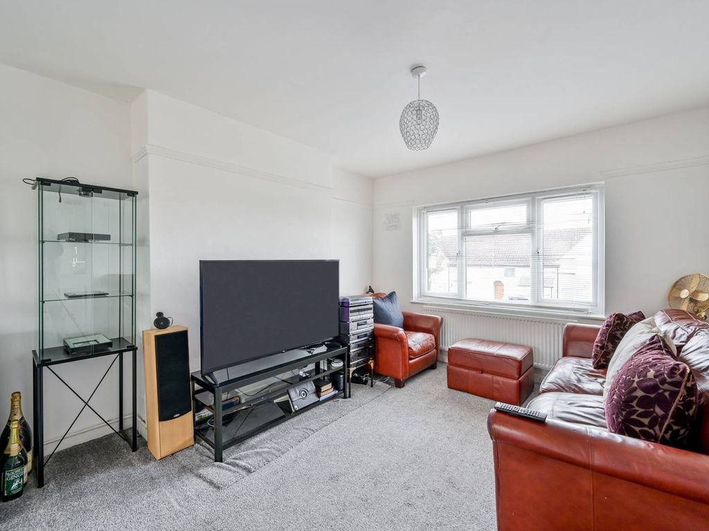2 bed terraced house for sale in Windsor Road, Thornton Heath CR7 Zoopla