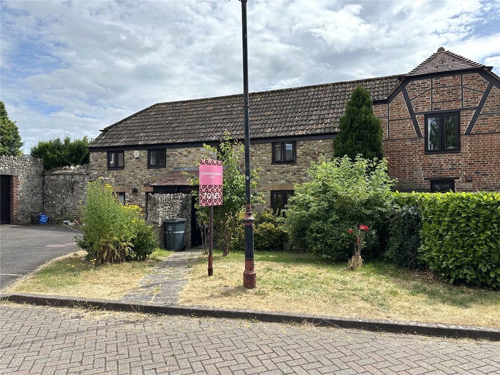 2 bed detached house to rent in Barton Green, Trull, Taunton TA3, £895