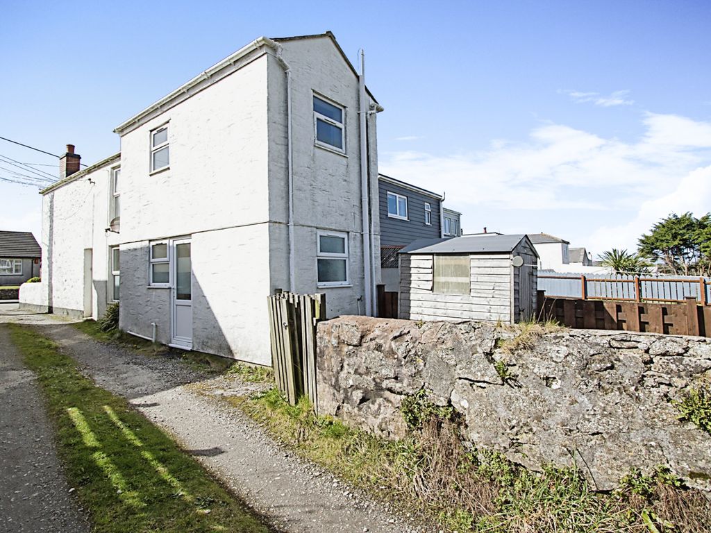 2 bed end terrace house for sale in New Road, Troon Camborne TR14 Zoopla
