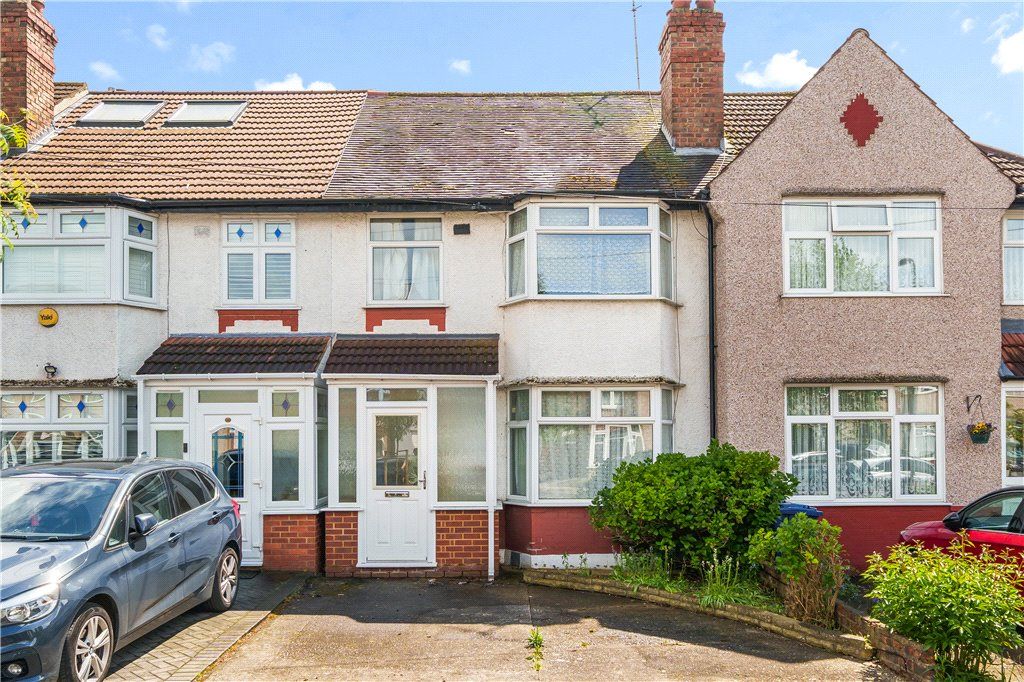 3 bed terraced house for sale in Robin Hood Way, Greenford UB6 Zoopla