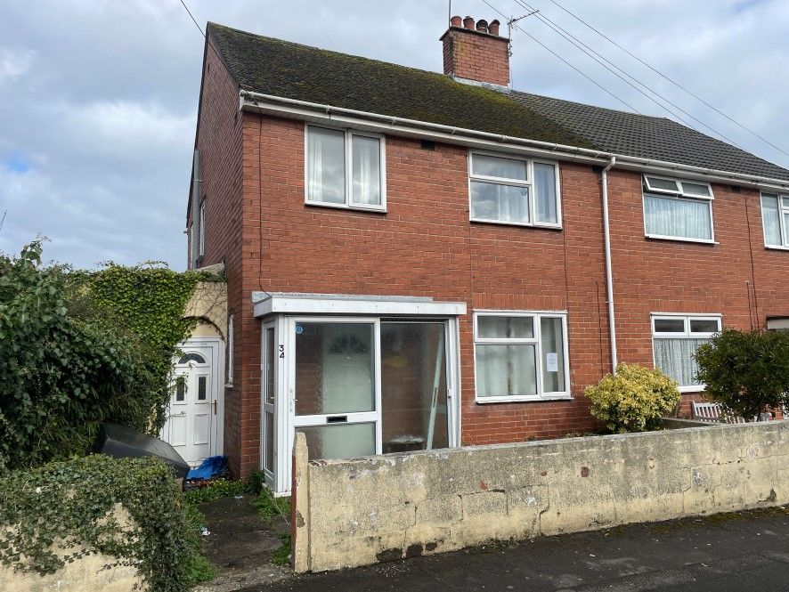 3 bed semidetached house for sale in Crossways Street, Barry CF63, £