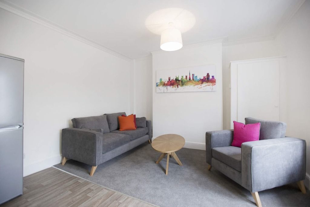 4 bed flat to rent in Stapleton Road, Easton, Bristol BS5 Zoopla