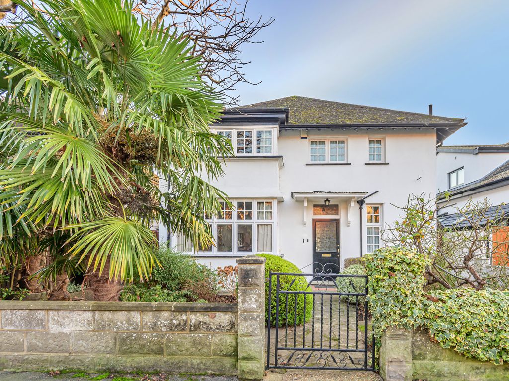 3 bed detached house for sale in Vicarage Road, Hampton Wick KT1 Zoopla