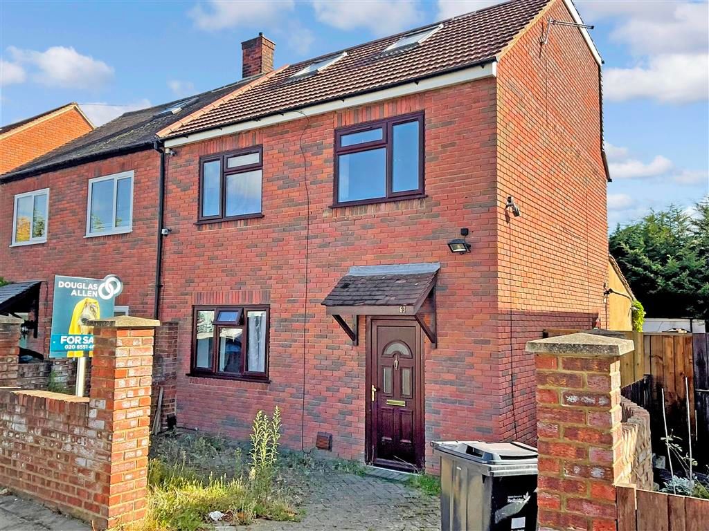 6 bed semidetached house for sale in Huntsman Road, Hainault, Ilford, Essex IG6 Zoopla