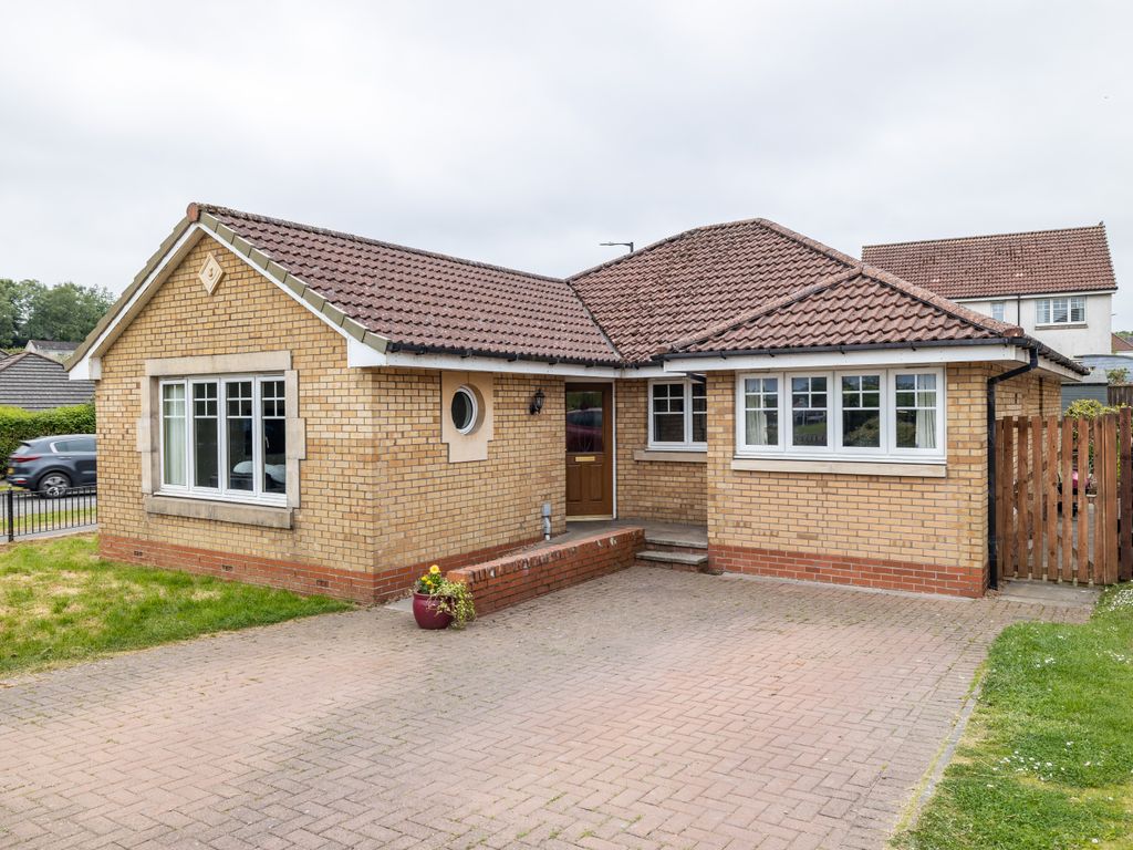 4 bed bungalow for sale in St. Martin Drive, Strathmartine, Dundee DD3