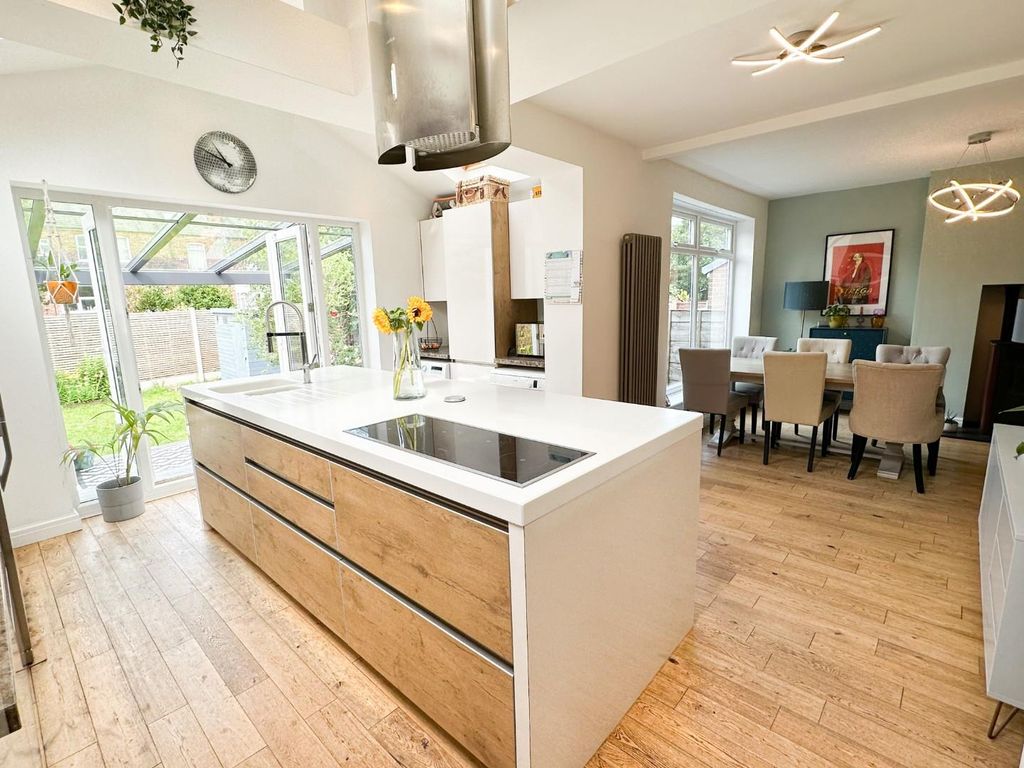 3 bed semidetached house for sale in Appleton Road, Heaton Chapel