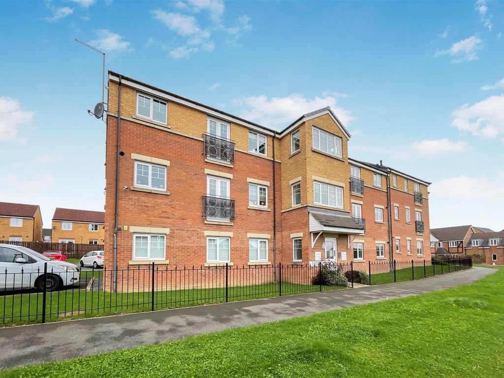 2 bed flat to rent in Blackberry Apartments, Cuthbert