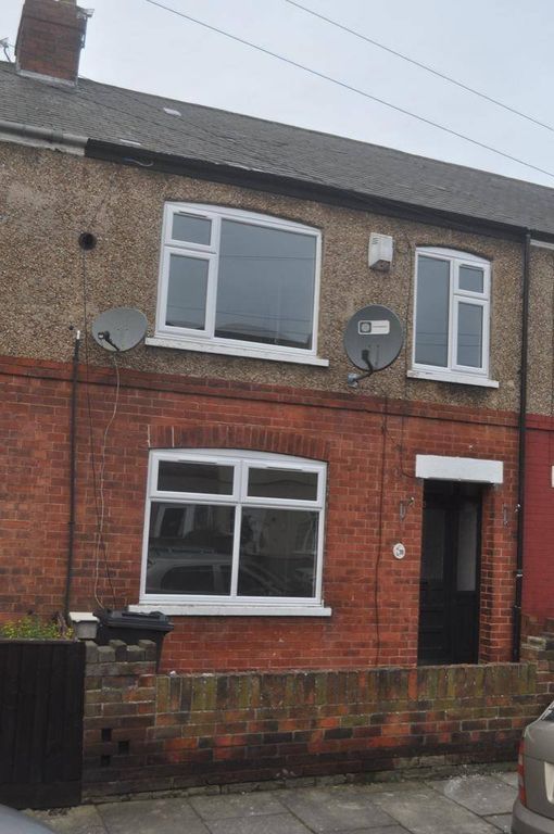 3 bed terraced house for sale in Arthur Street, Grimsby DN31, £100,000