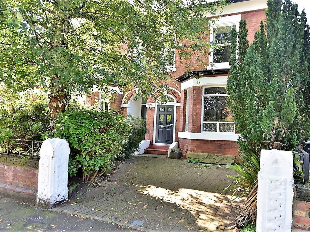 3 bed end terrace house for sale in Northen Grove, West Didsbury