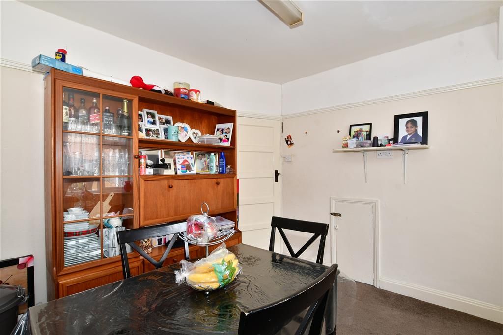 3 bed terraced house for sale in Marina Drive, Northfleet, Gravesend