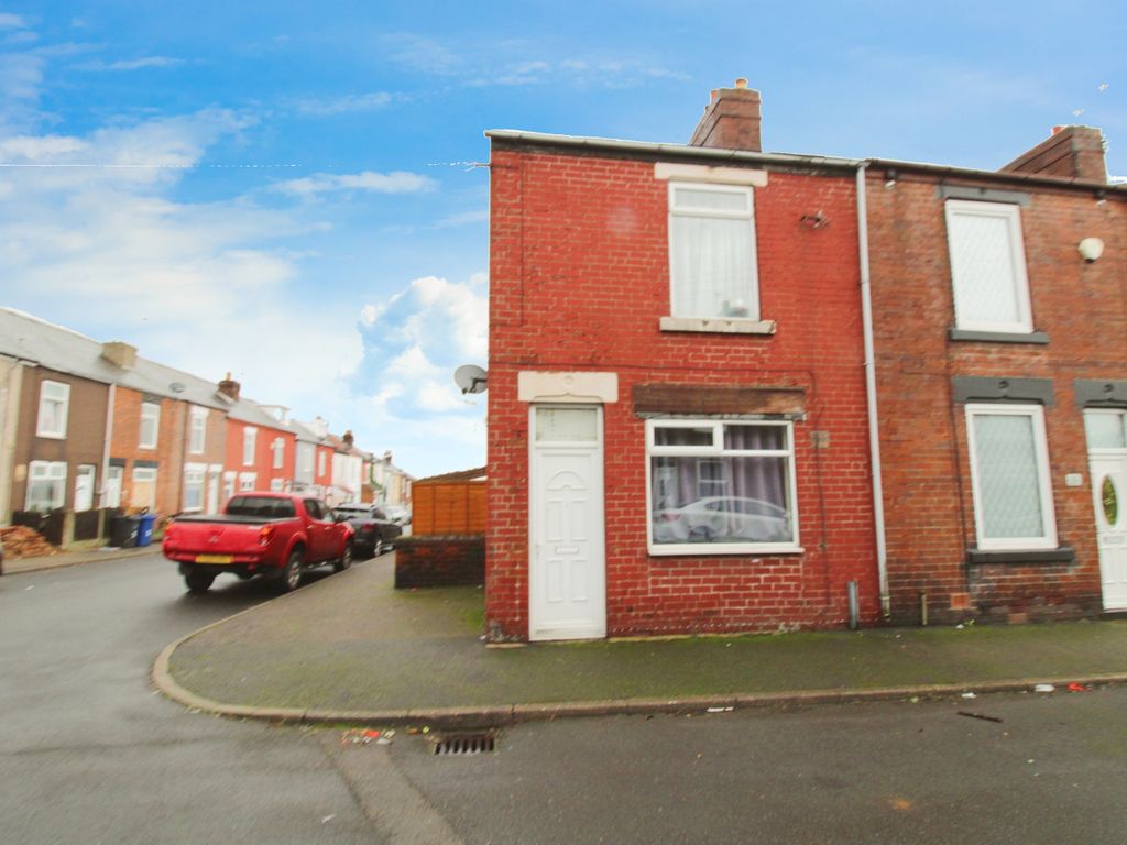 2 bed terraced house for sale in William Street, Goldthorpe, Rotherham