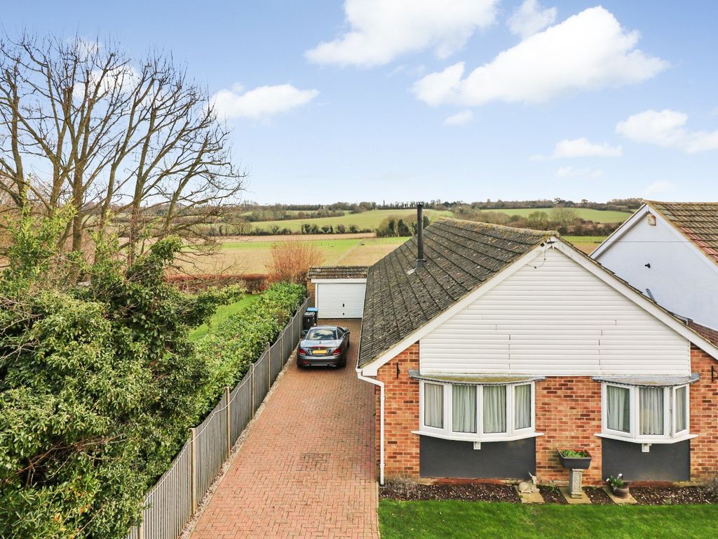 2 bed detached bungalow for sale in Mill Fields, Shepherdswell, Dover
