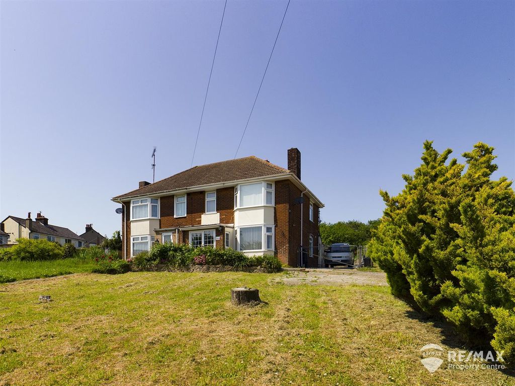 3 bed semidetached house for sale in Una Road, Harwich CO12 Zoopla