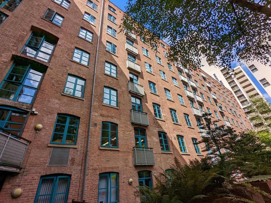 1 bed flat to rent in Chorlton Mill, Cambridge Street, Manchester M1, £