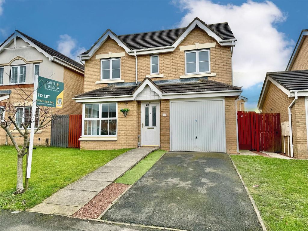 4 bed detached house to rent in Carlton Moor Crescent, Darlington DL1