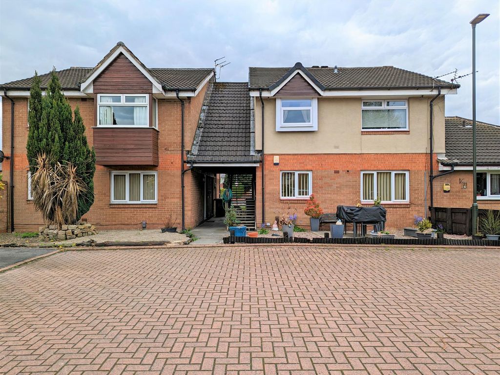 Studio for sale in Netherfields, Leigh WN7 Zoopla